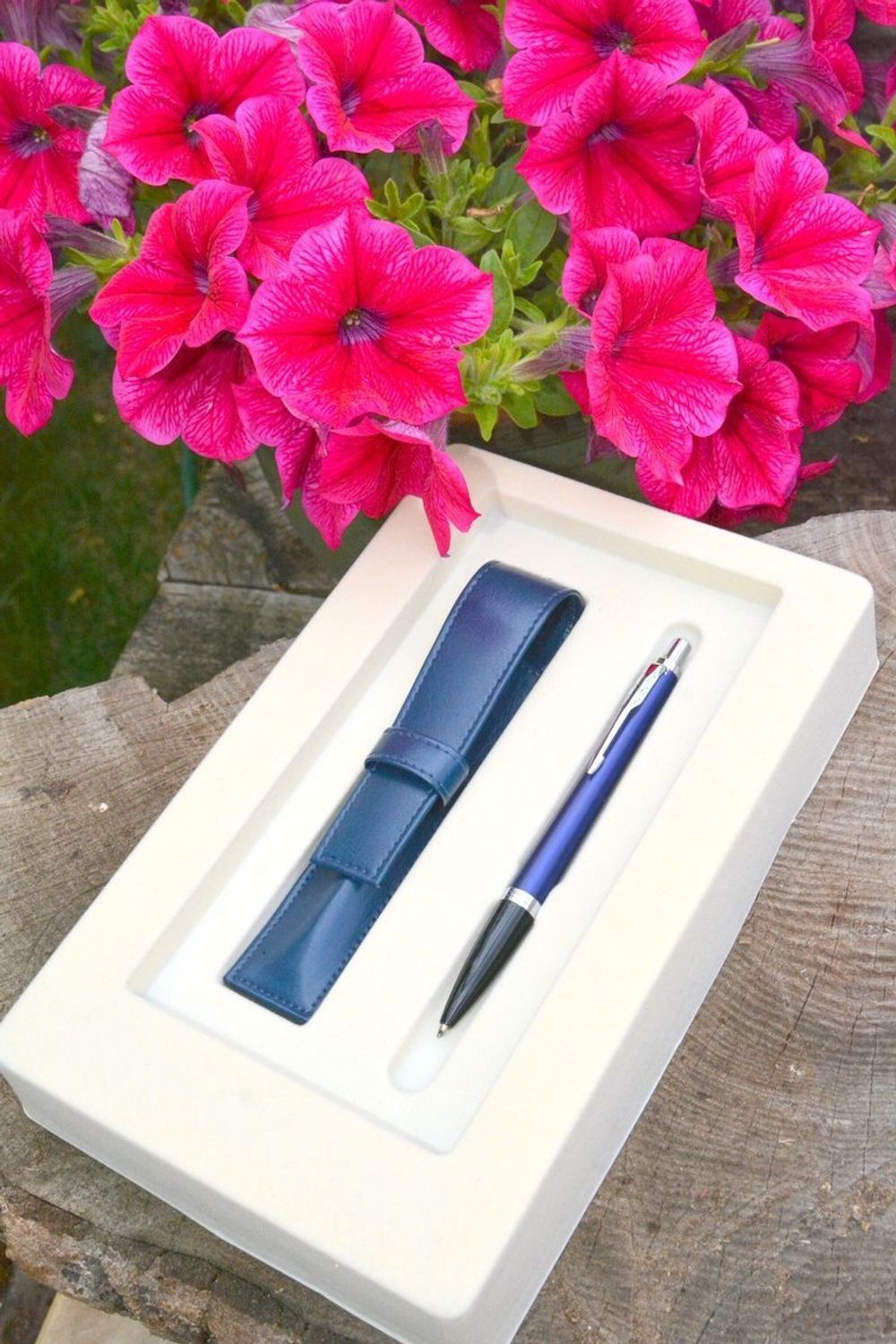 Zestaw Prezentowy Parker Długopis Urban Niebieski GT i skórzane etui do długopisu 2093381✓  Prezent dla nauczyciela✓ Długopis Parker z dedykacją (2).JPG